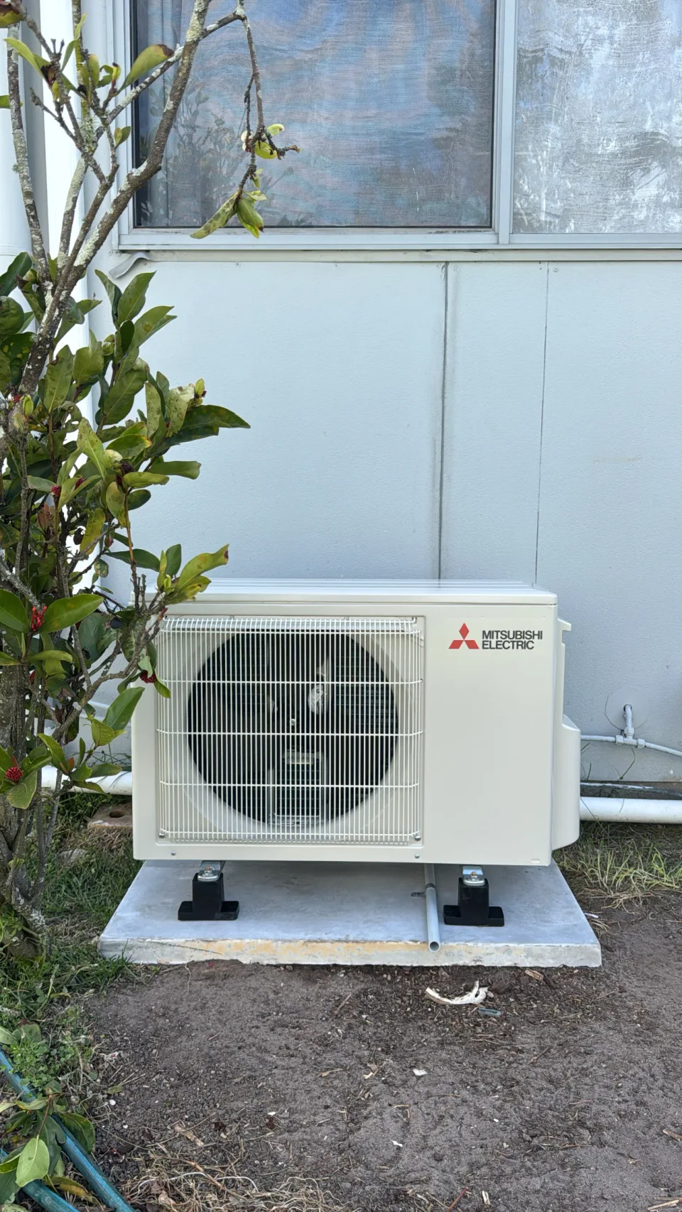 Split System Installation job in Pacific Paradise — photo 1